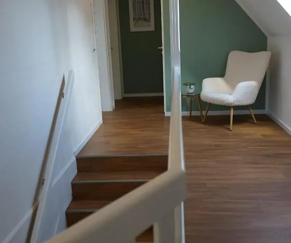 萨克森州霍夫酒店 2* 比斯平根